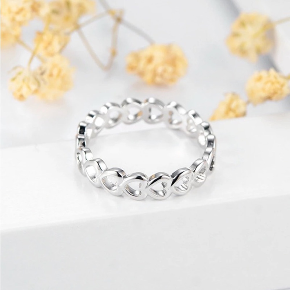 New 925 Silver Beautiful Hearts Simple Lovely Ring - Picture 5 of 6